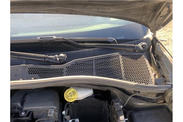 Recambio de torpedo para citroen c4 cactus 1.5 business class referencia OEM IAM 98001674BP  