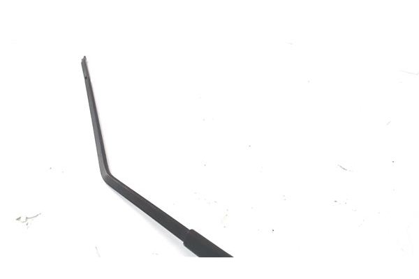 Recambio de brazo limpiaparabrisas delantero derecho para renault captur i 1.2 intens referencia OEM IAM 288867952R  