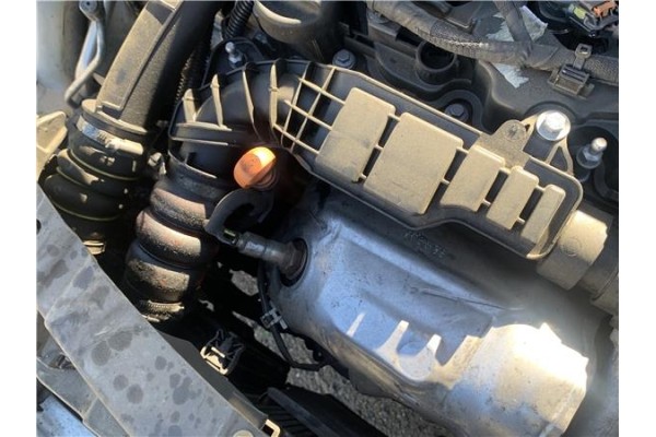 Recambio de tubo intercooler para citroen c4 cactus 1.5 business class referencia OEM IAM 9677681880  