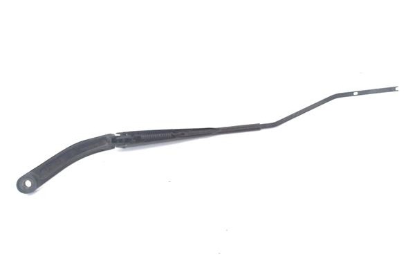 Recambio de brazo limpiaparabrisas delantero izquierdo para renault captur i 1.2 intens referencia OEM IAM 288818445R  
