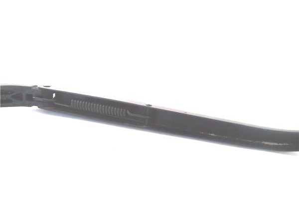 Recambio de brazo limpiaparabrisas delantero derecho para mitsubishi lancer berlina/ familiar (cs0a/w) vii 2.0 di-d referencia O