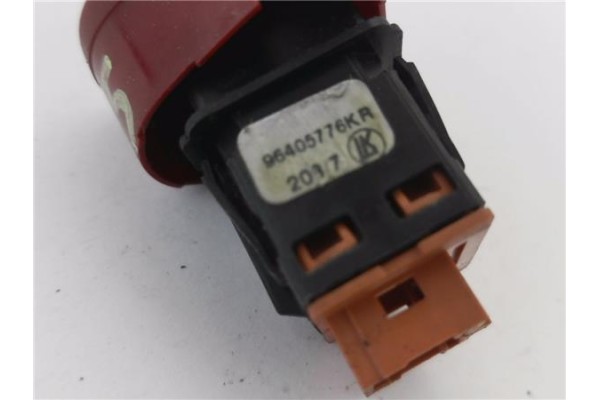 Recambio de interruptor luces emergencia para peugeot expert furgón 2.0 furgón l1h1 referencia OEM IAM 6554L8 96405776KR 