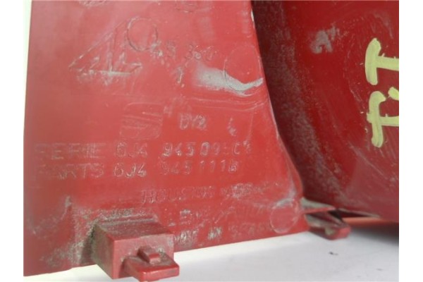 Recambio de piloto trasero izquierdo para seat ibiza berlina (6j5) 1.9 tdi referencia OEM IAM 6J4945095C 6J4945111B 