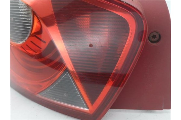 Recambio de piloto trasero izquierdo para seat ibiza berlina (6j5) 1.9 tdi referencia OEM IAM 6J4945095C 6J4945111B 