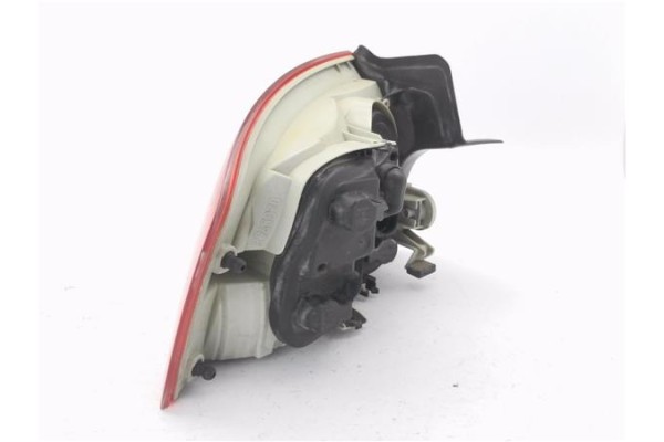 Recambio de piloto trasero derecho para audi a4 berlina (8e) 2.0 tdi (dpf) (125kw) referencia OEM IAM 8E5945096  