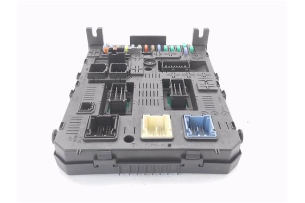 Recambio de bsi para peugeot 308 1.6 confort referencia OEM IAM 281197595 281164872 