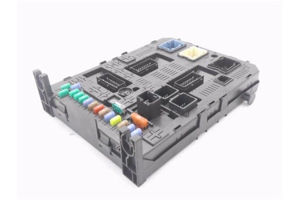 Recambio de bsi para peugeot 308 1.6 confort referencia OEM IAM 281197595 281164872 