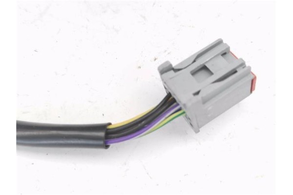 Recambio de retrovisor electrico derecho para ford fiesta v (jh_, jd_) 1.6 tdci referencia OEM IAM E4024196  