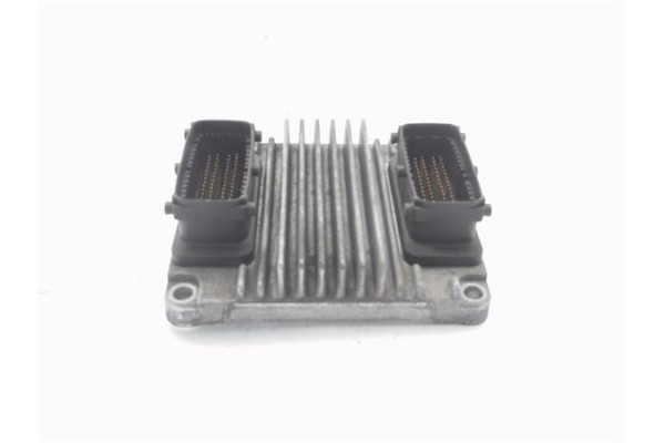 Recambio de centralita para opel combo furgón/ranchera familiar 1.7 di 16v referencia OEM IAM 8973003271 12214089 