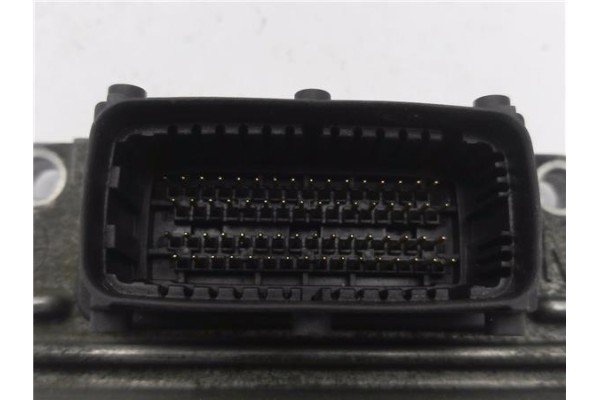 Recambio de centralita para opel combo furgón/ranchera familiar 1.7 di 16v referencia OEM IAM 8973003271 12214089 