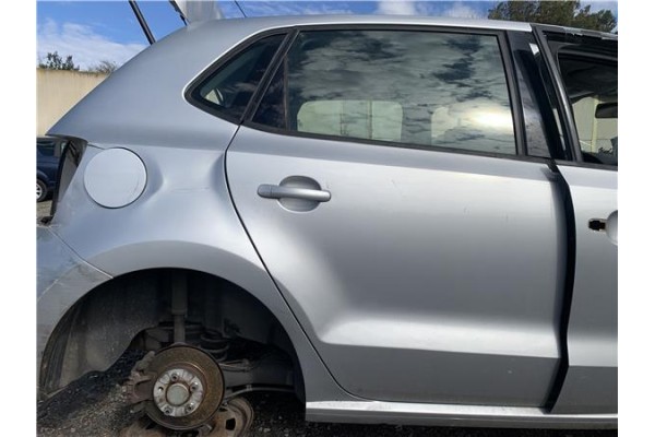 Recambio de puerta trasero derecha para volkswagen polo v (6c1) 1.2 advance bmt referencia OEM IAM 6R4833056J  