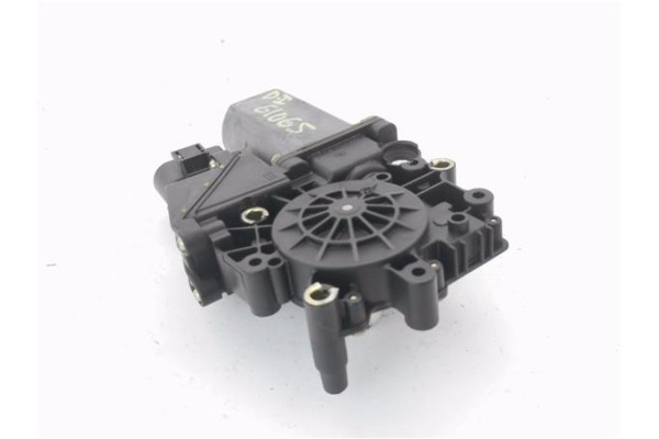 Recambio de motor elevalunas delantero izquierdo para audi a3 (8l) 1.6 ambiente referencia OEM IAM 8L3959801 103022100 