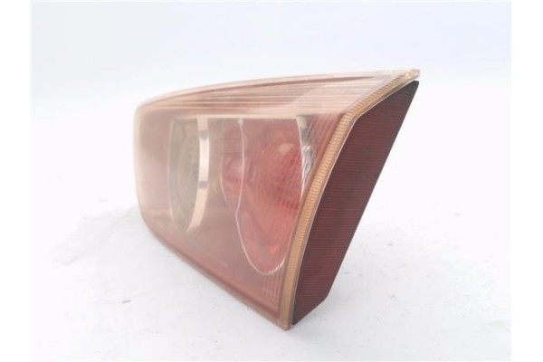 Recambio de piloto porton trasero derecho para mitsubishi lancer berlina/ familiar (cs0a/w) vii 2.0 di-d referencia OEM IAM P561