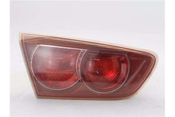 Recambio de piloto porton trasero izquierdo para mitsubishi lancer berlina/ familiar (cs0a/w) vii 2.0 di-d referencia OEM IAM P5