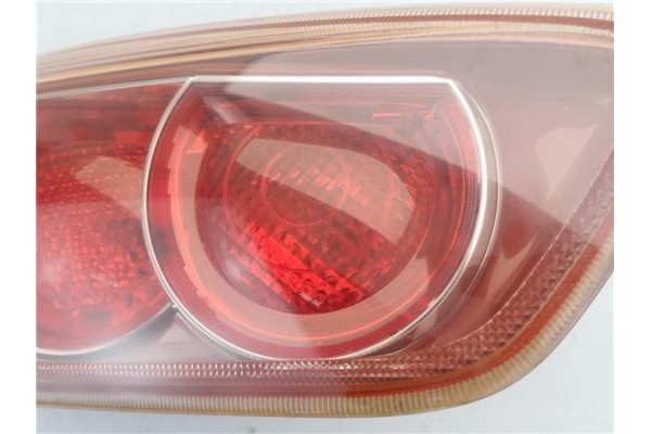 Recambio de piloto porton trasero izquierdo para mitsubishi lancer berlina/ familiar (cs0a/w) vii 2.0 di-d referencia OEM IAM P5