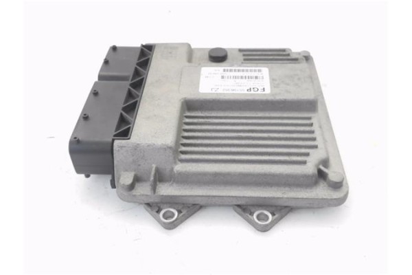 Recambio de centralita para opel corsa c 1.3 cdti referencia OEM IAM 55196352ZJ 7160004903 