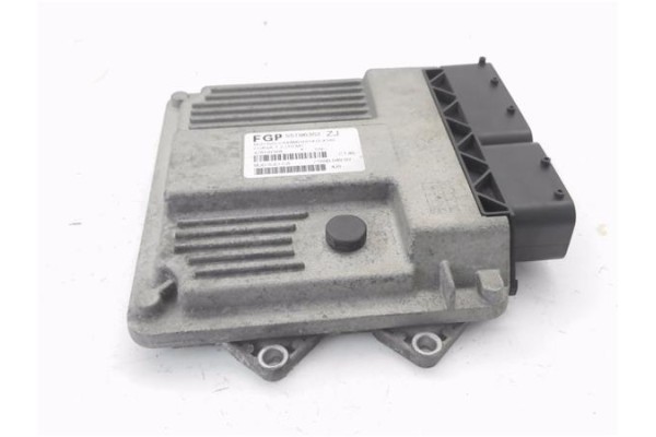 Recambio de centralita para opel corsa c 1.3 cdti referencia OEM IAM 55196352ZJ 7160004903 