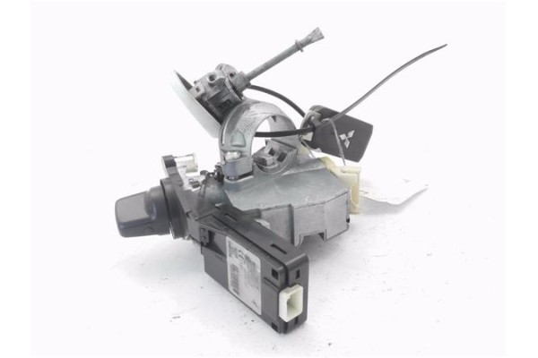 Recambio de llave para mitsubishi lancer berlina/ familiar (cs0a/w) vii 2.0 di-d referencia OEM IAM MN141357  