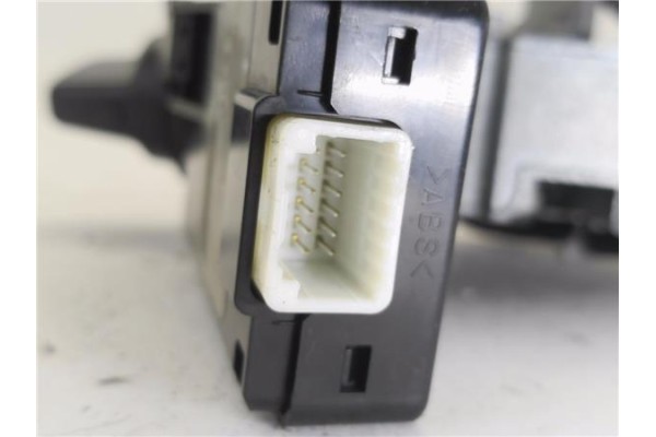 Recambio de llave para mitsubishi lancer berlina/ familiar (cs0a/w) vii 2.0 di-d referencia OEM IAM MN141357  