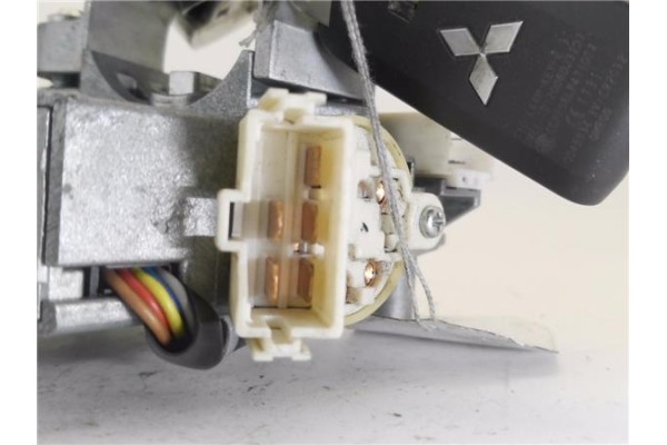 Recambio de llave para mitsubishi lancer berlina/ familiar (cs0a/w) vii 2.0 di-d referencia OEM IAM MN141357  