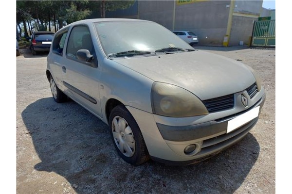 renault clio ii (xbo) del año 2004
