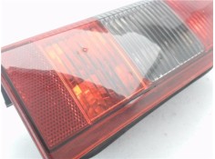 Recambio de piloto trasero derecho para opel combo furgón/ranchera familiar 1.7 di 16v referencia OEM IAM E95302  