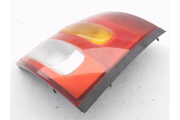 Recambio de piloto trasero derecho para nissan micra (k11) 1.0 i 16v referencia OEM IAM 265506F600  