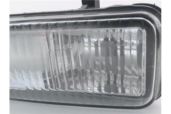 Recambio de faro antiniebla izquierdo para peugeot expert (224) 2.0 hdi referencia OEM IAM 36010748  