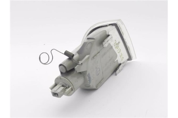 Recambio de intermitente delantero izquierdo para peugeot expert (224) 2.0 hdi referencia OEM IAM 087315  