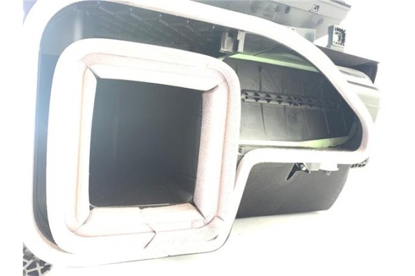 Recambio de carcasa calefaccion para ford explorer (ctw) híbrido st-line plug-in-hybrid 4x4 referencia OEM IAM 1EA820153J  
