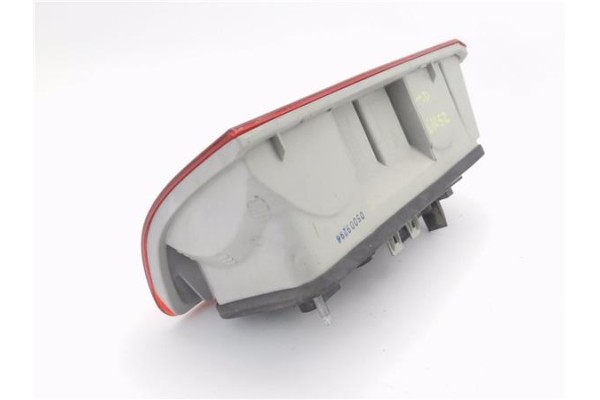 Recambio de piloto trasero derecho para peugeot expert (224) 2.0 hdi referencia OEM IAM 086611920R  