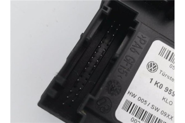 Recambio de motor elevalunas delantero izquierdo para volkswagen golf v plus (5m1) 2.0 tdi 16v referencia OEM IAM 5M1837401G 1K0