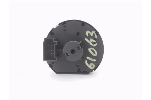 Recambio de mando de luces para volkswagen golf v plus (5m1) 2.0 tdi 16v referencia OEM IAM 1K0941431N  