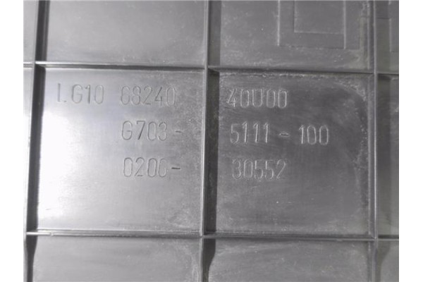 Recambio de embellecedor cuadro instrumentos para nissan maxima qx (a32) 2.0 referencia OEM IAM 6824040U00  