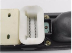 Recambio de mando elevalunas delantero izquierdo para mitsubishi space wagon (n80/n90) 2.4 gdi referencia OEM IAM MR330755  