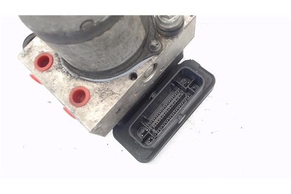 Recambio de nucleo abs para renault master iii combi 2.3 l2h2 3,5t referencia OEM IAM 476697353R  