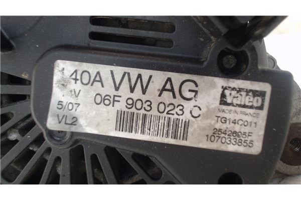Recambio de alternador para volkswagen golf v plus (5m1) 2.0 tdi 16v referencia OEM IAM 06F903023C TG14C011 