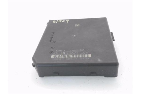 Recambio de caja fusibles/rele para renault master iii combi 2.3 l2h2 3,5t referencia OEM IAM 284B64474R  