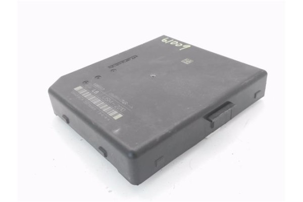 Recambio de caja fusibles/rele para renault master iii combi 2.3 l2h2 3,5t referencia OEM IAM 284B64474R  