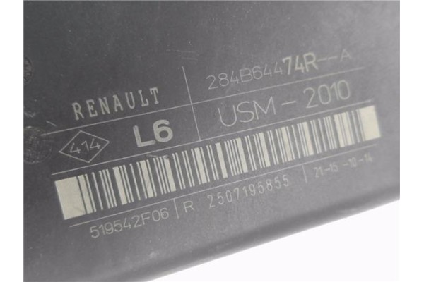 Recambio de caja fusibles/rele para renault master iii combi 2.3 l2h2 3,5t referencia OEM IAM 284B64474R  