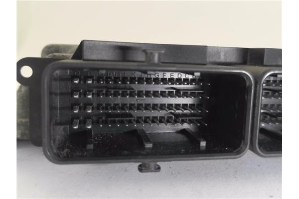 Recambio de centralita para renault master iii combi 2.3 l2h2 3,5t referencia OEM IAM 237102265R 2,81E+08 