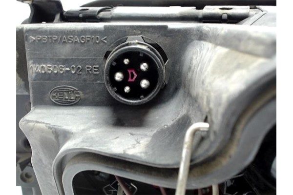 Recambio de faro delantero dcho para audi a6 avant (c4) referencia OEM IAM 14050602  