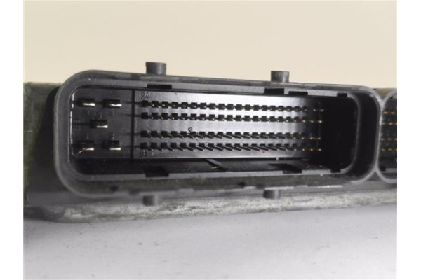 Recambio de centralita para opel signum 3.0 básico referencia OEM IAM 8973192743 2758002181 