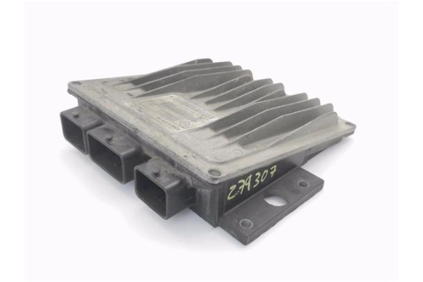 Recambio de centralita para renault clio ii fase ii (b/cb0) 1.5 campus referencia OEM IAM 8200498185 8200469333 