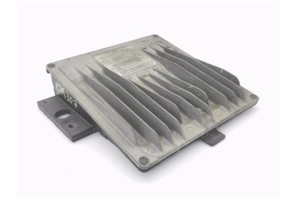 Recambio de centralita para renault clio ii fase ii (b/cb0) 1.5 campus referencia OEM IAM 8200498185 8200469333 