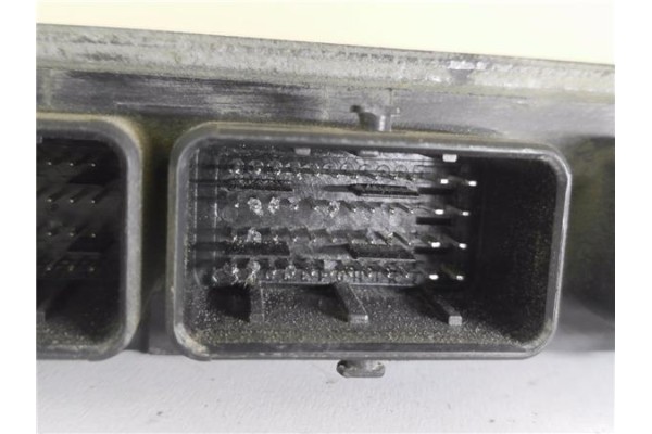 Recambio de centralita para renault clio ii fase ii (b/cb0) 1.5 campus referencia OEM IAM 8200498185 8200469333 