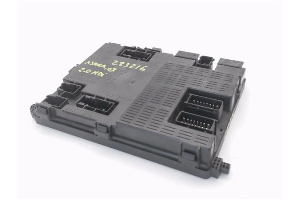 Recambio de caja fusibles/rele para citroen xsara berlina 2.0 hdi 90 referencia OEM IAM 9649053680 73008512 