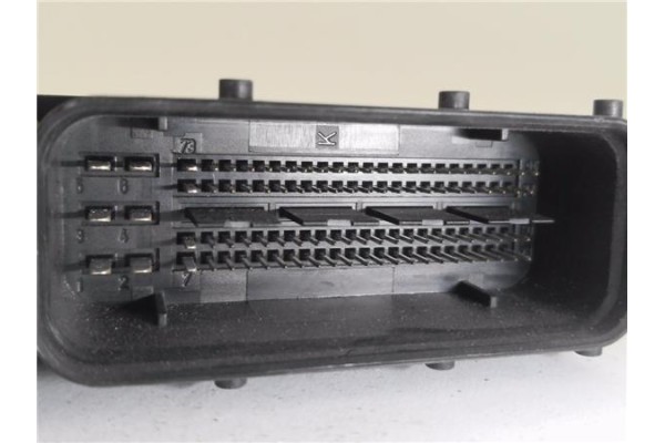 Recambio de centralita para seat altea xl (5p5) 1.9 tdi referencia OEM IAM 03G906021SK 281014419 