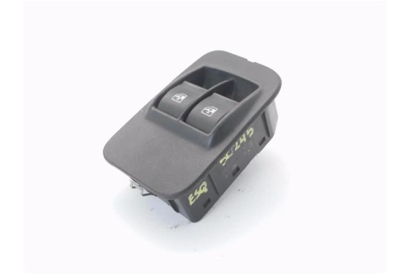 Recambio de mando elevalunas delantero izquierdo para fiat qubo (300) 1.3 active referencia OEM IAM 735461275  