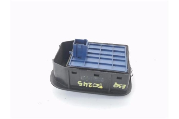 Recambio de mando elevalunas delantero izquierdo para fiat qubo (300) 1.3 active referencia OEM IAM 735461275  